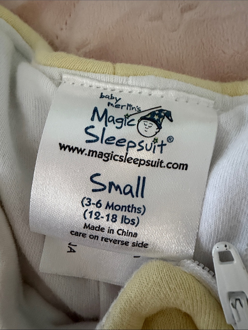 Baby Merlin’s magic sleep sack in Pale Yellow - Picture 3 of 6